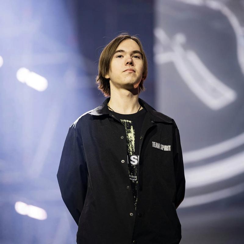 ENCE 和 ECLOT 晋级 YaLLa Compass Qatar 2025 半决赛