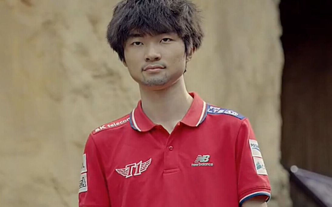 小吕布队伍安全！ Keria 露露单杀 Kingen Oner 并获得三杀， T1 横扫 Nongshim RedForce