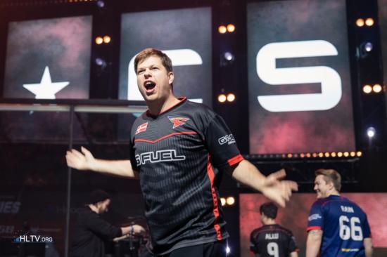 RNG实现反超登顶，这次Upcomer的排名合理了吗？